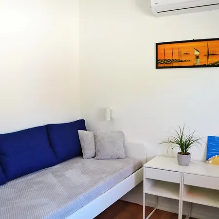 Apartment Portina *